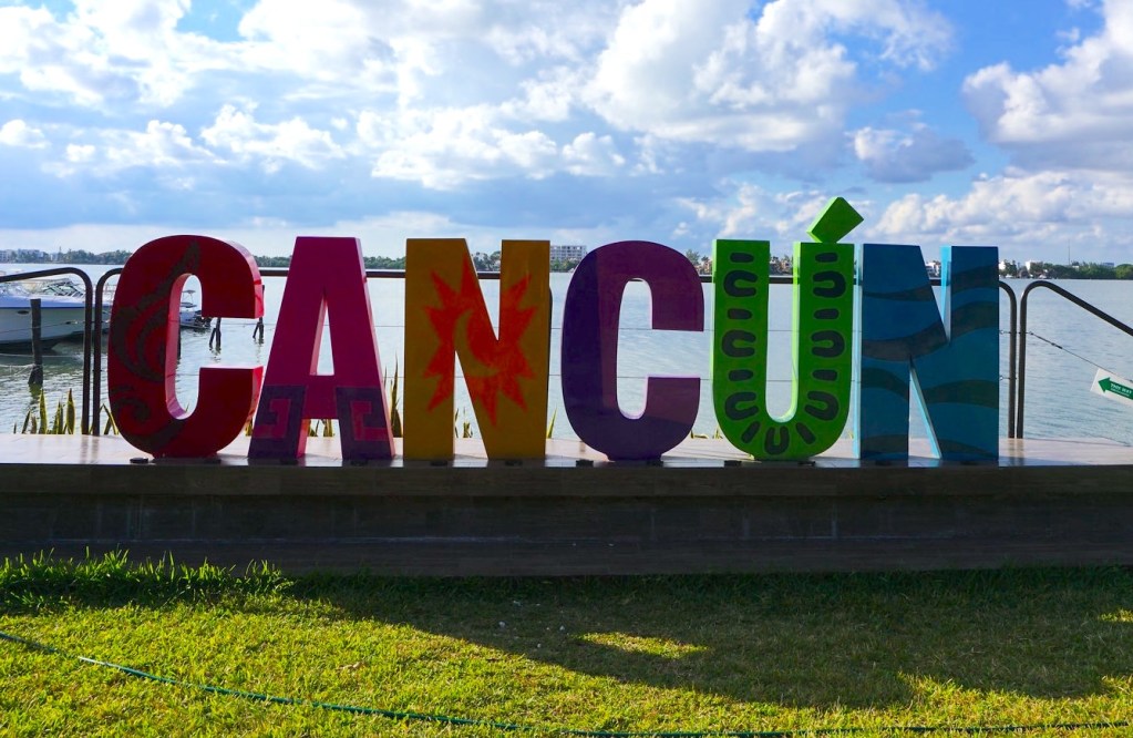 Cancun Sign - xiroro