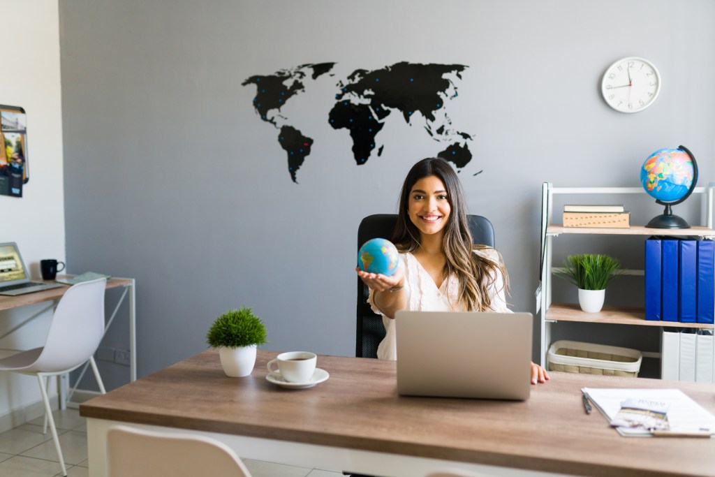 futureabroadconsultant-agency-10006134